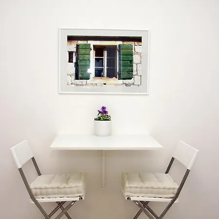 Apartment Desire